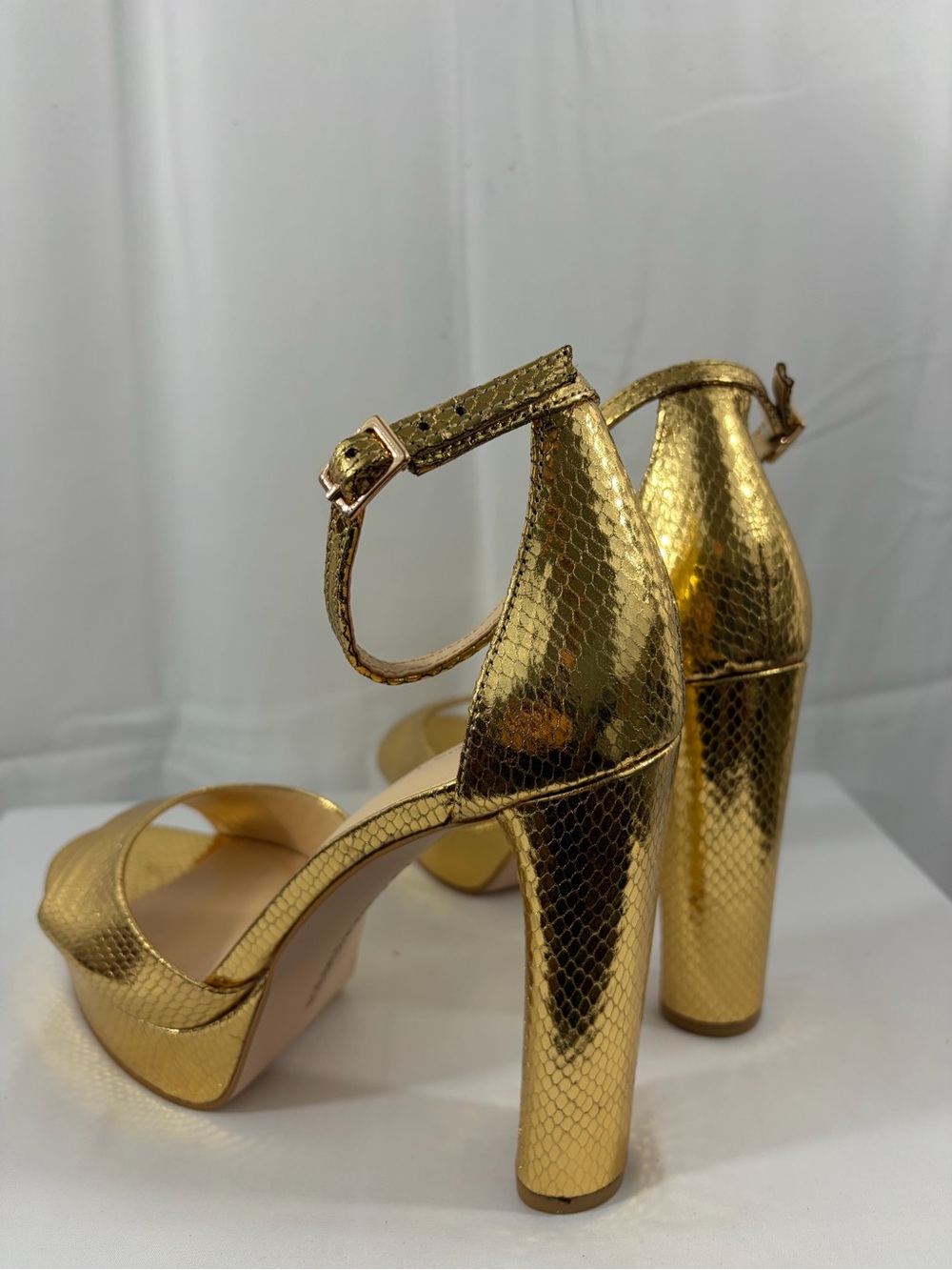 NWT Jessica Simpson Women’s Size 7.5 Gold Platform Ankle-Strap Heels - Picture 5 of 8